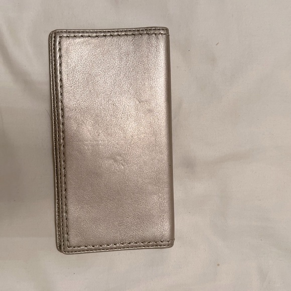 Silver Coach Checkbook - Picture 3 of 7